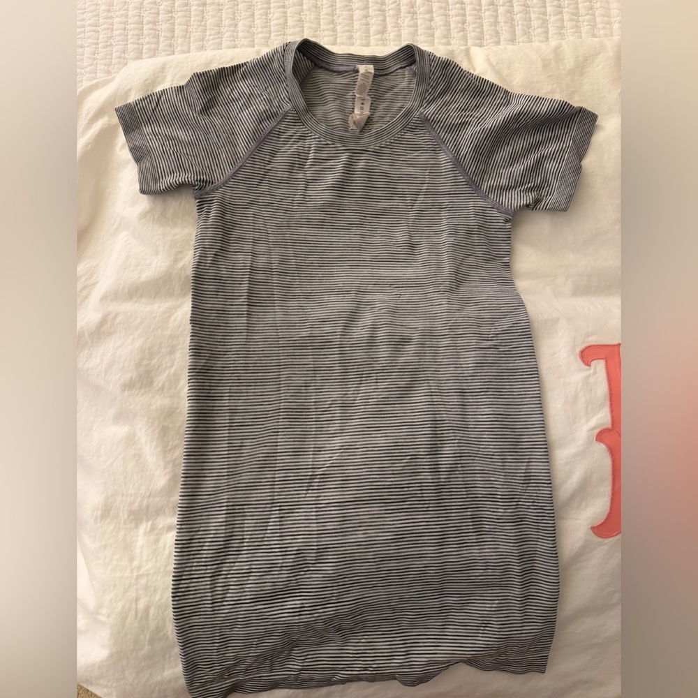 Black and white stripped tee from Lululemon